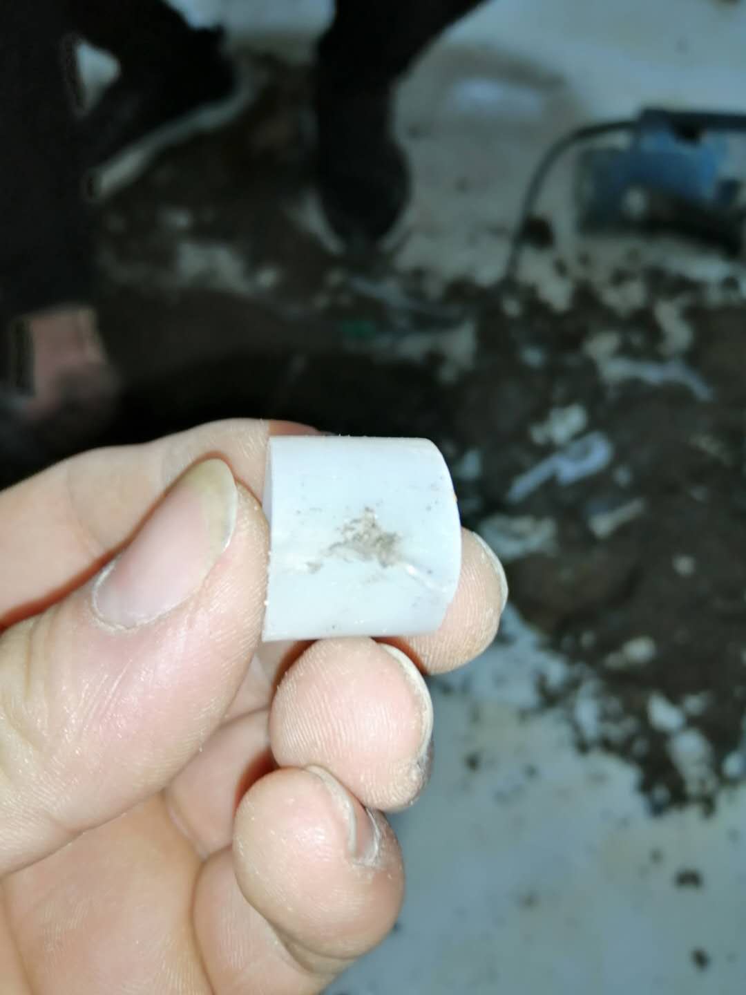 孝义家里地暖漏水了怎么办？